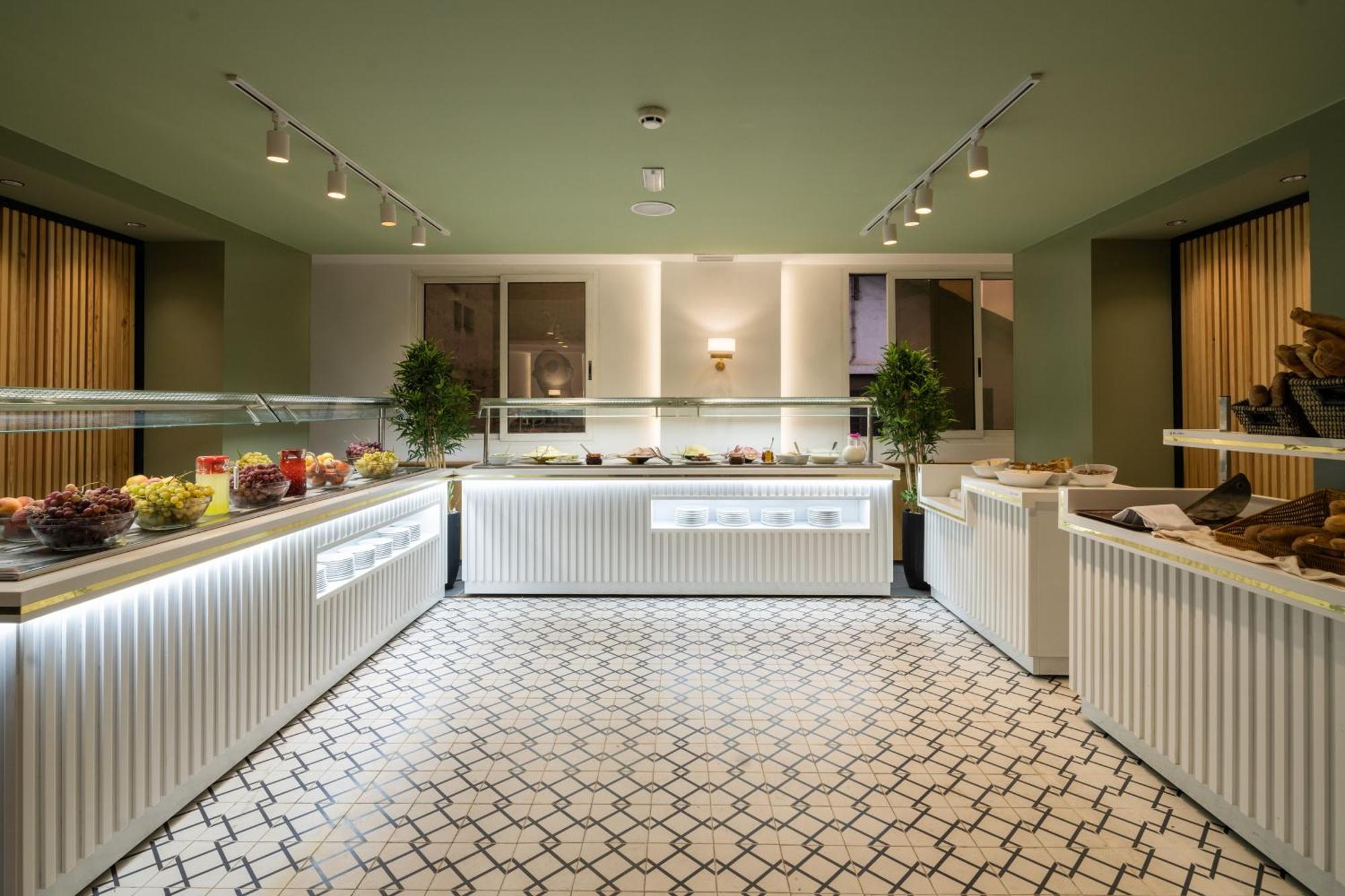 Hotel Ibn Khaldoun Тунис Екстериор снимка