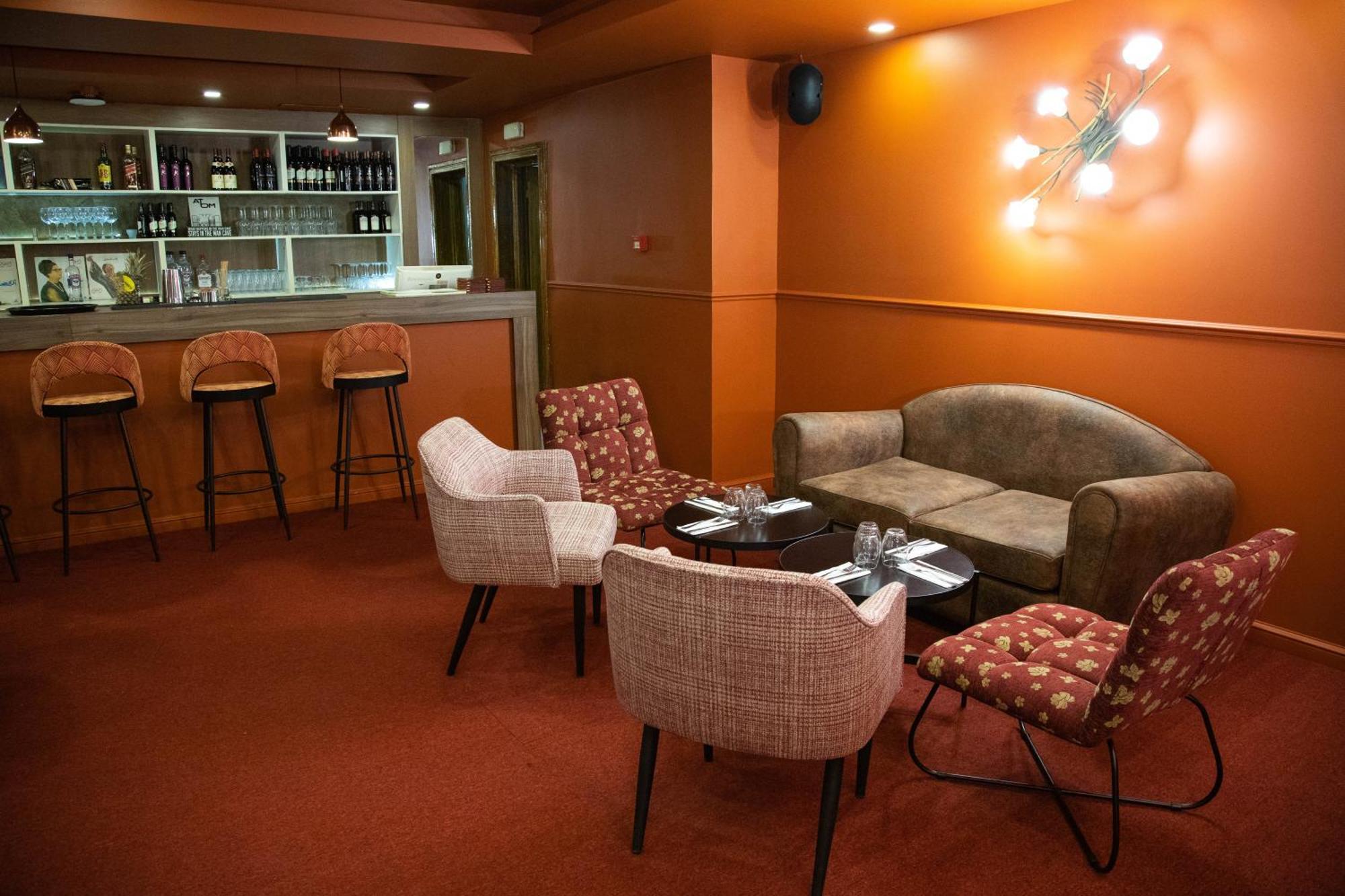 Hotel Ibn Khaldoun Тунис Екстериор снимка