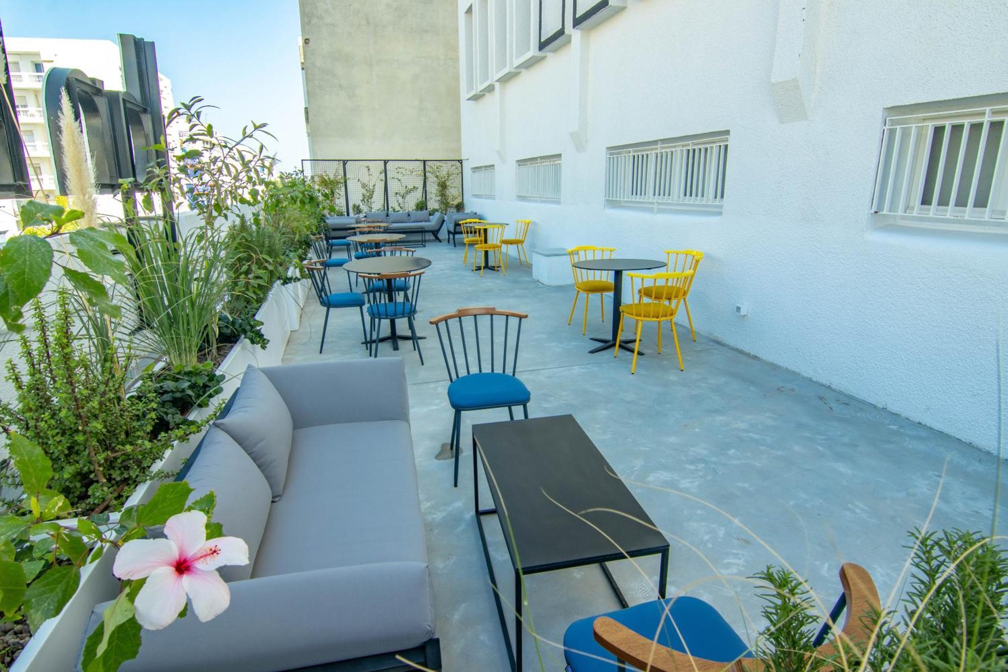Hotel Ibn Khaldoun Тунис Екстериор снимка