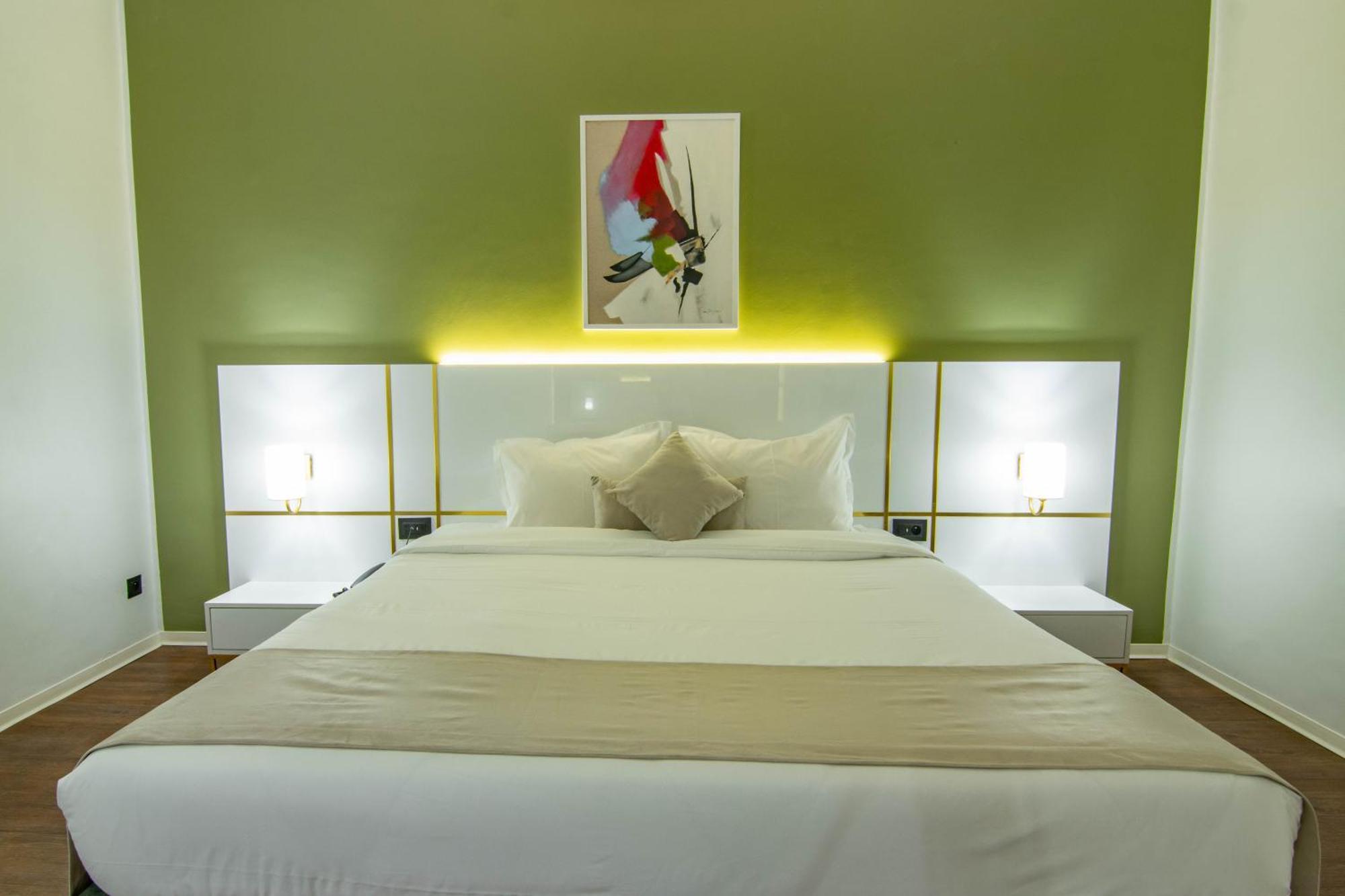 Hotel Ibn Khaldoun Тунис Екстериор снимка